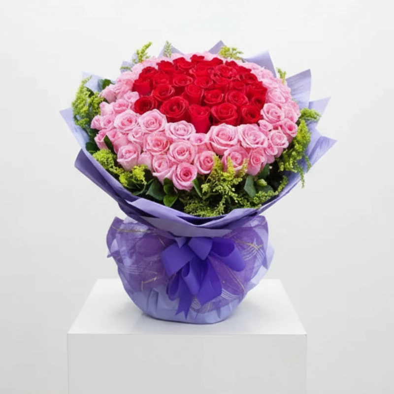 Red And Pink Roses Bouquet